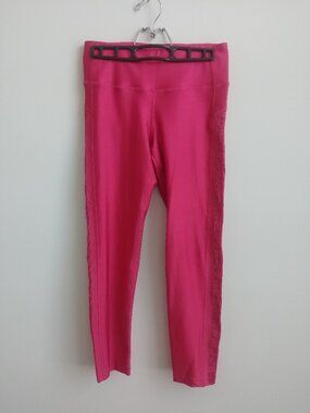 Under Armour Women's Medium hot pink compression cropped leggings